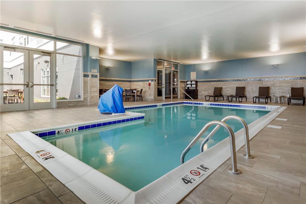 Cambria Hotel Davenport Quad Cities Bettendorf Tiện nghi bức ảnh